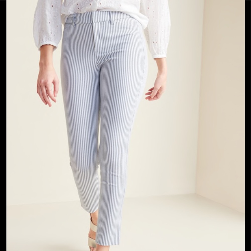NWT Old Navy Striped Pixie Pants Ankle Length